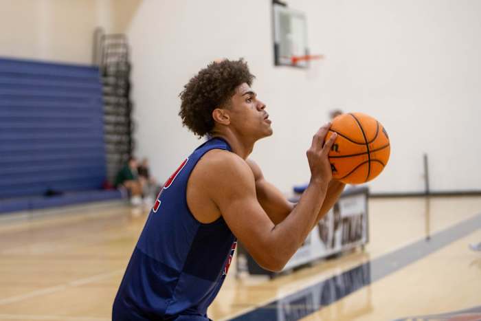 UNC basketball recruiting target Koa Peat